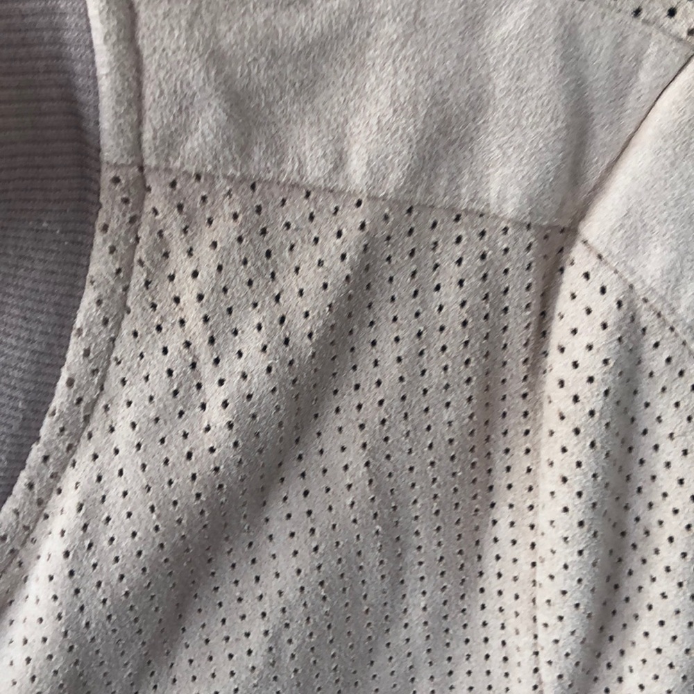 Pale pink perforated jacket - Picture 2 of 4